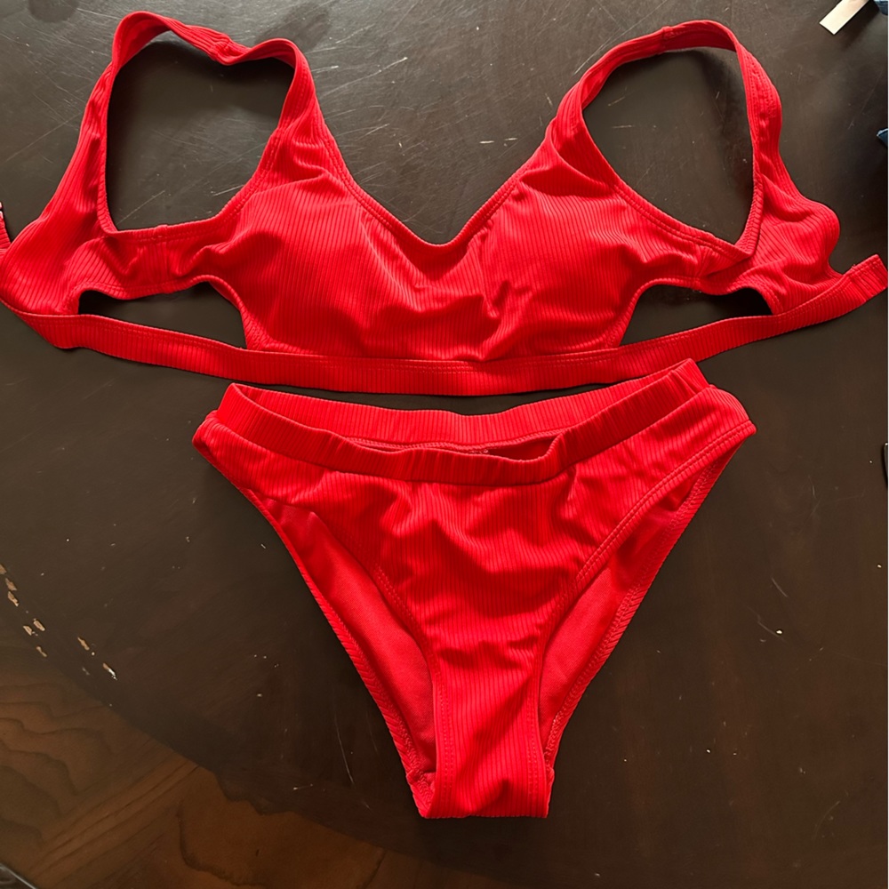Size small sport too bikini